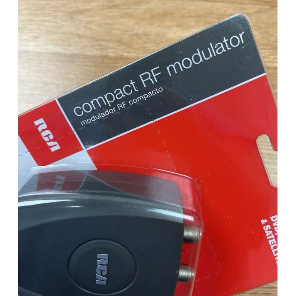 RCA Compact‎ RF Modulator Digital Plus For DVD, Games, and  Satellite NEW